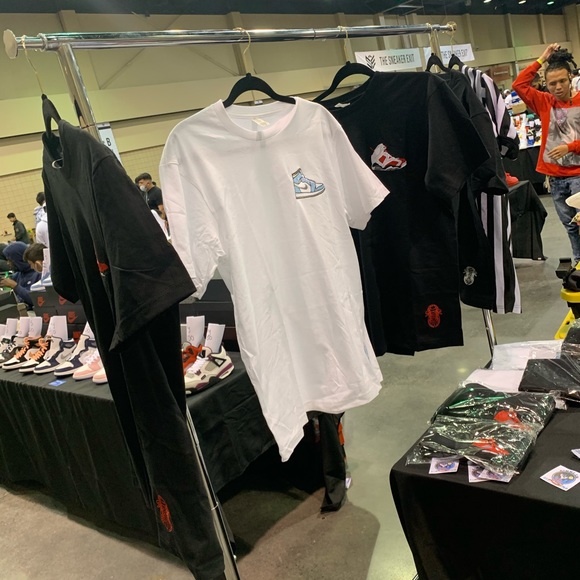 Add the IG.. @Gimmeemlaces or check the website - Picture 9 of 9